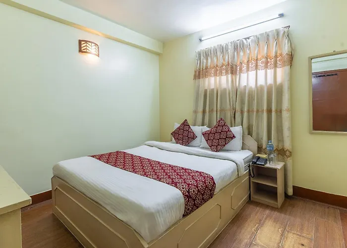 Hotel Oyo 831 Mission Pvt Ltd 3*