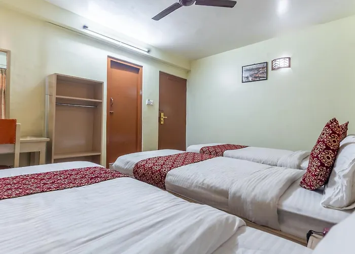 Oyo 831 Mission Pvt Ltd Hotel 3*