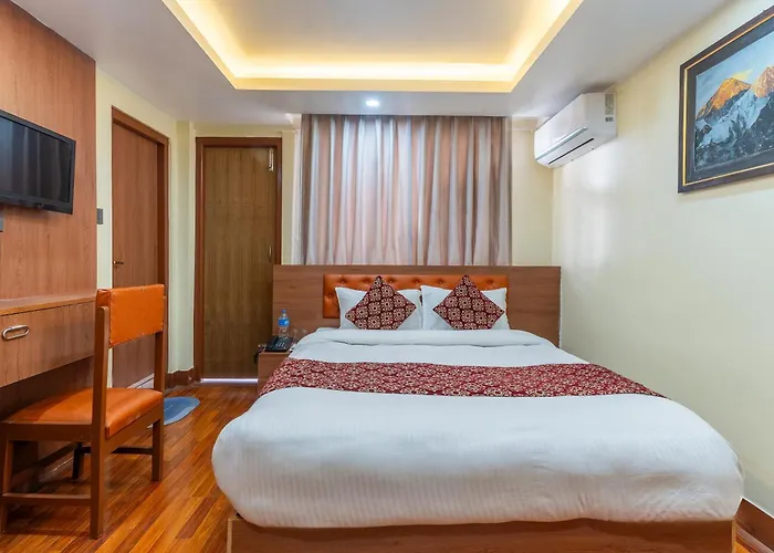 Hotel Oyo 831 Mission Pvt Ltd 3*