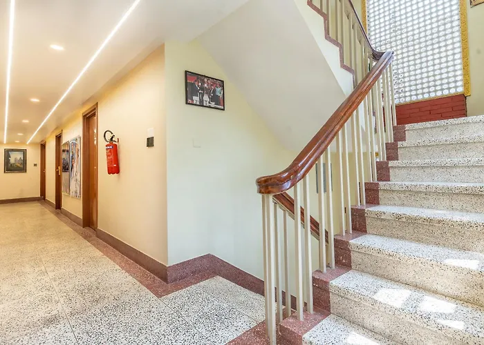 Hotel Oyo 831 Mission Pvt Ltd