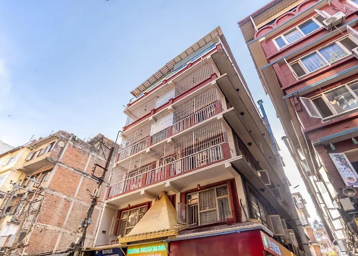 Oyo 831 Mission Pvt Ltd Hotel